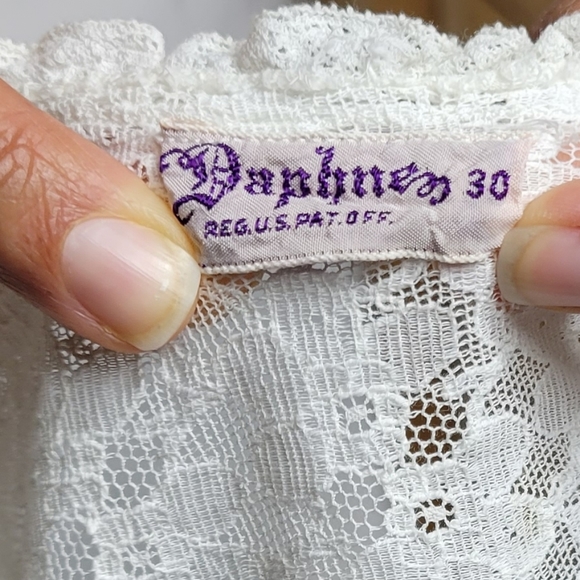 Vintage Lace Victorian 70s Style Nightgown Slip and Coat XS - Picture 4 of 16